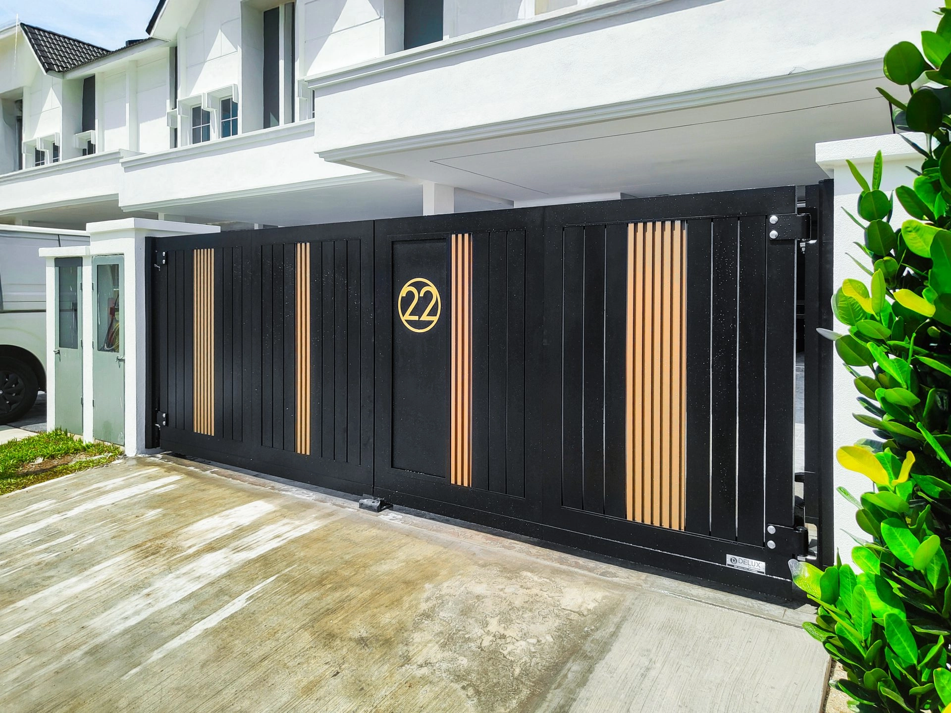 Trackless folding gate Trackless autogate Folding gate Malaysia Aluminium gate Malaysia Delux autogate Unigate Autogate Malaysia Unigate Malaysia Trackless gate Malaysia Aluminium gate supplier Malaysia Aluminium auto gate Autogate price Autogate system price Trackless autogate malaysia price Autogate malaysia price Aluminium gate suppliers elite 3