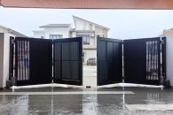 Trackless folding gate Trackless autogate Folding gate Malaysia Aluminium gate Malaysia Delux autogate Unigate Autogate Malaysia Unigate Malaysia Trackless gate Malaysia Aluminium gate supplier Malaysia Aluminium auto gate Autogate price Autogate system price Trackless autogate malaysia price Autogate malaysia price Aluminium gate suppliers Inline 8