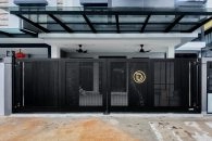 Trackless folding gate Trackless autogate Folding gate Malaysia Aluminium gate Malaysia Delux autogate Unigate Autogate Malaysia Unigate Malaysia Trackless gate Malaysia Aluminium gate supplier Malaysia Aluminium auto gate Autogate price Autogate system price Trackless autogate malaysia price Autogate malaysia price Aluminium gate suppliers vera