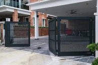 Trackless folding gate Trackless autogate Folding gate Malaysia Aluminium gate Malaysia Delux autogate Unigate Autogate Malaysia Unigate Malaysia Trackless gate Malaysia Aluminium gate supplier Malaysia Aluminium auto gate Autogate price Autogate system price Trackless autogate malaysia price Autogate malaysia price Aluminium gate suppliers x7