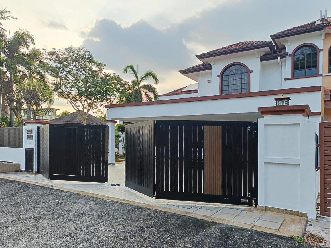 UniGate Pro Lustre 2 trackless autogate royal collection