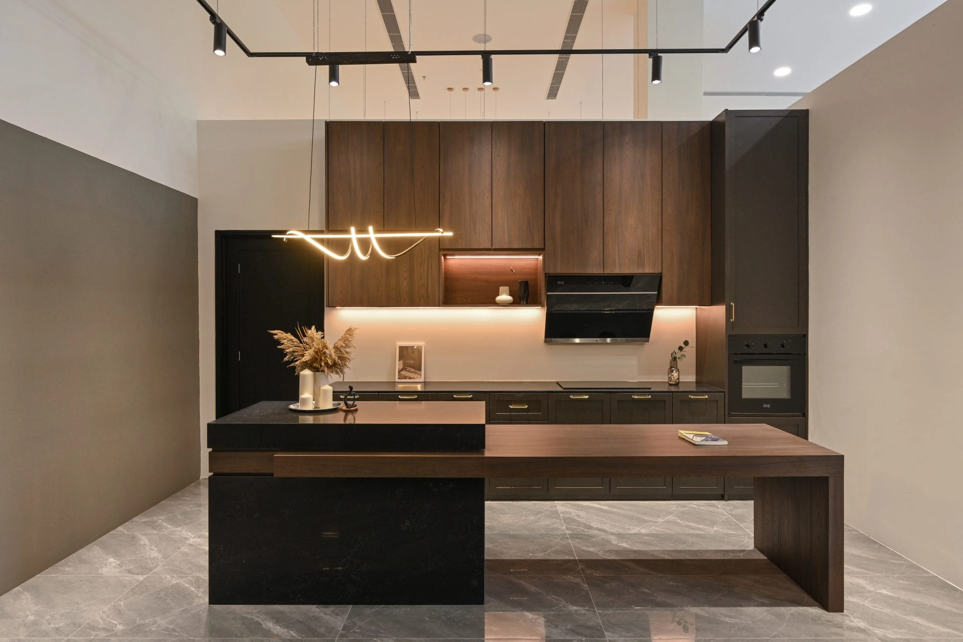 Image gallery marquee