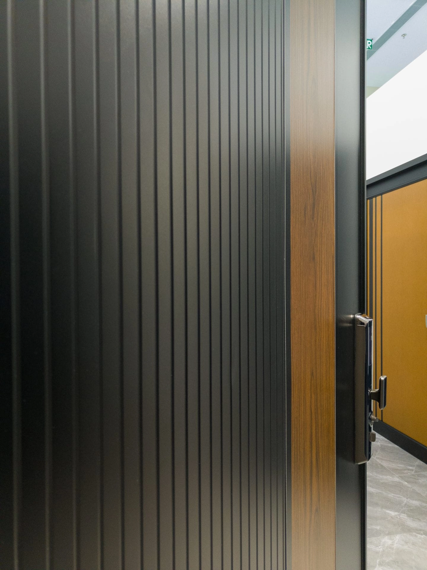 Security door Malaysia Aluminum door Luxury security door Delux security door price Aluminium security door Alutechdoor Security door design for home Best safety door Best security door malaysia Modern security door Security door design Single Door LX103