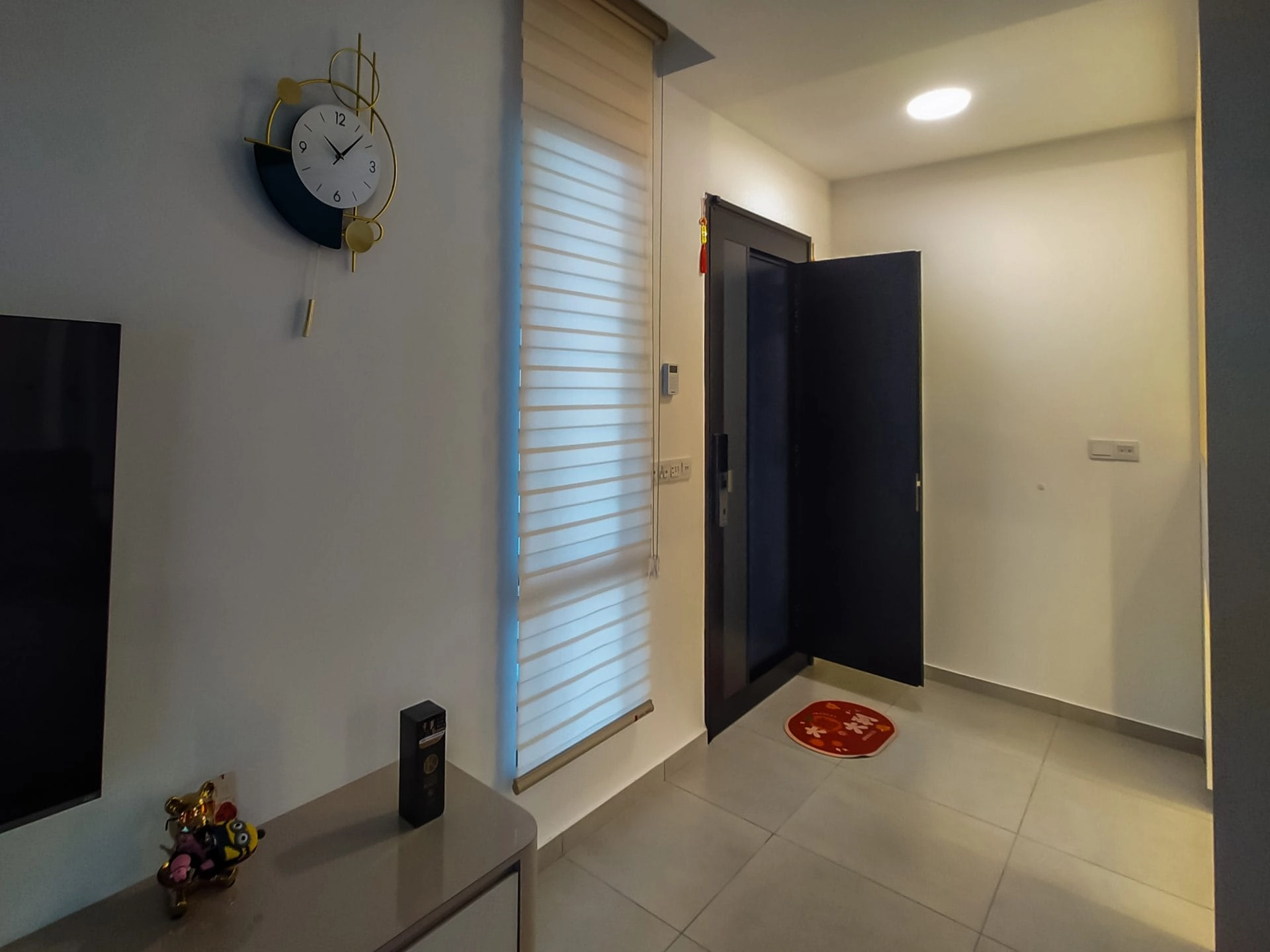 Security door Malaysia Aluminum door Luxury security door Delux security door price Aluminium security door Alutechdoor Security door design for home Best safety door Best security door malaysia Modern security door Security door design Single Door DT601P