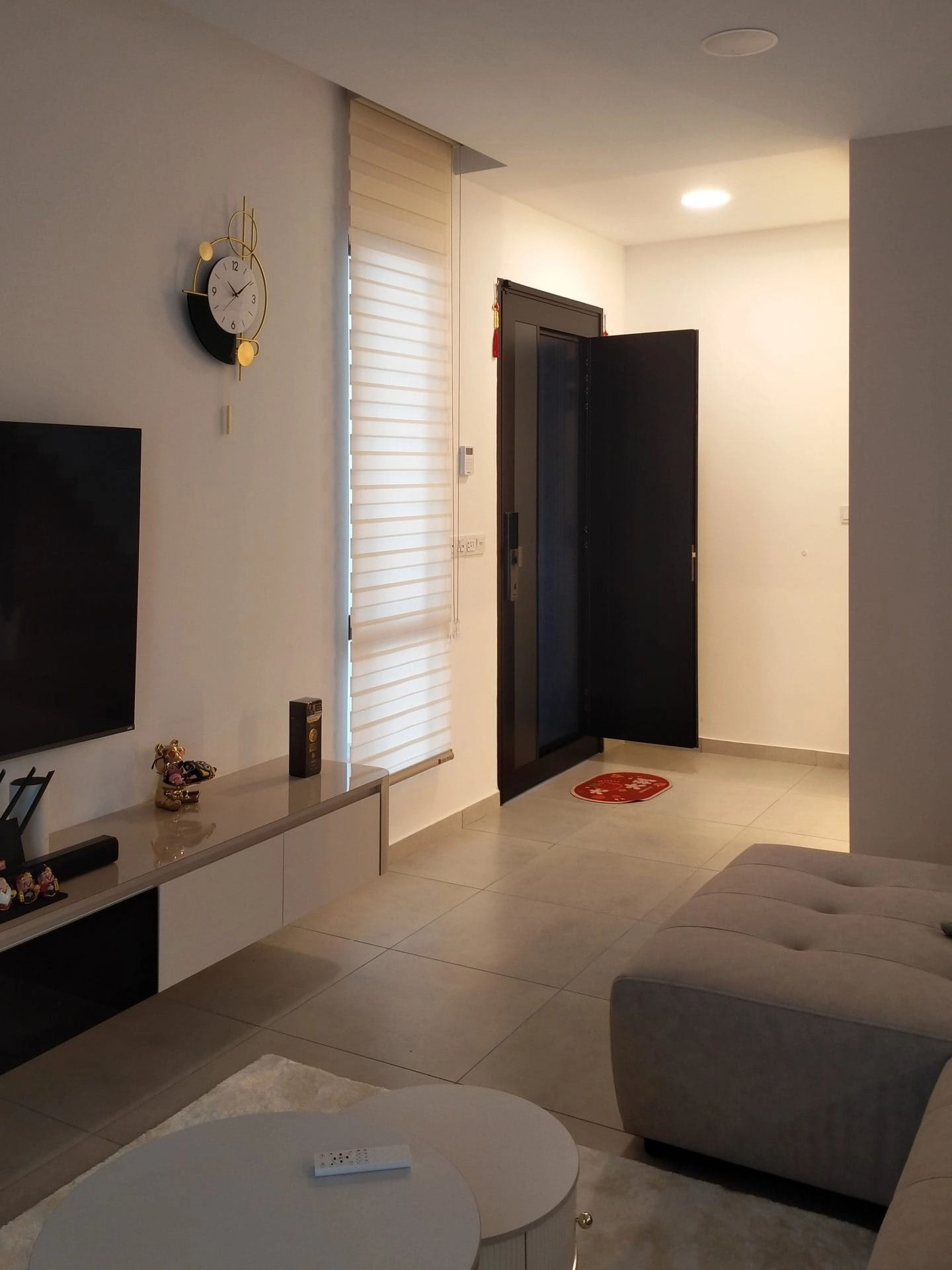 Security door Malaysia Aluminum door Luxury security door Delux security door price Aluminium security door Alutechdoor Security door design for home Best safety door Best security door malaysia Modern security door Security door design Single Door DT601P