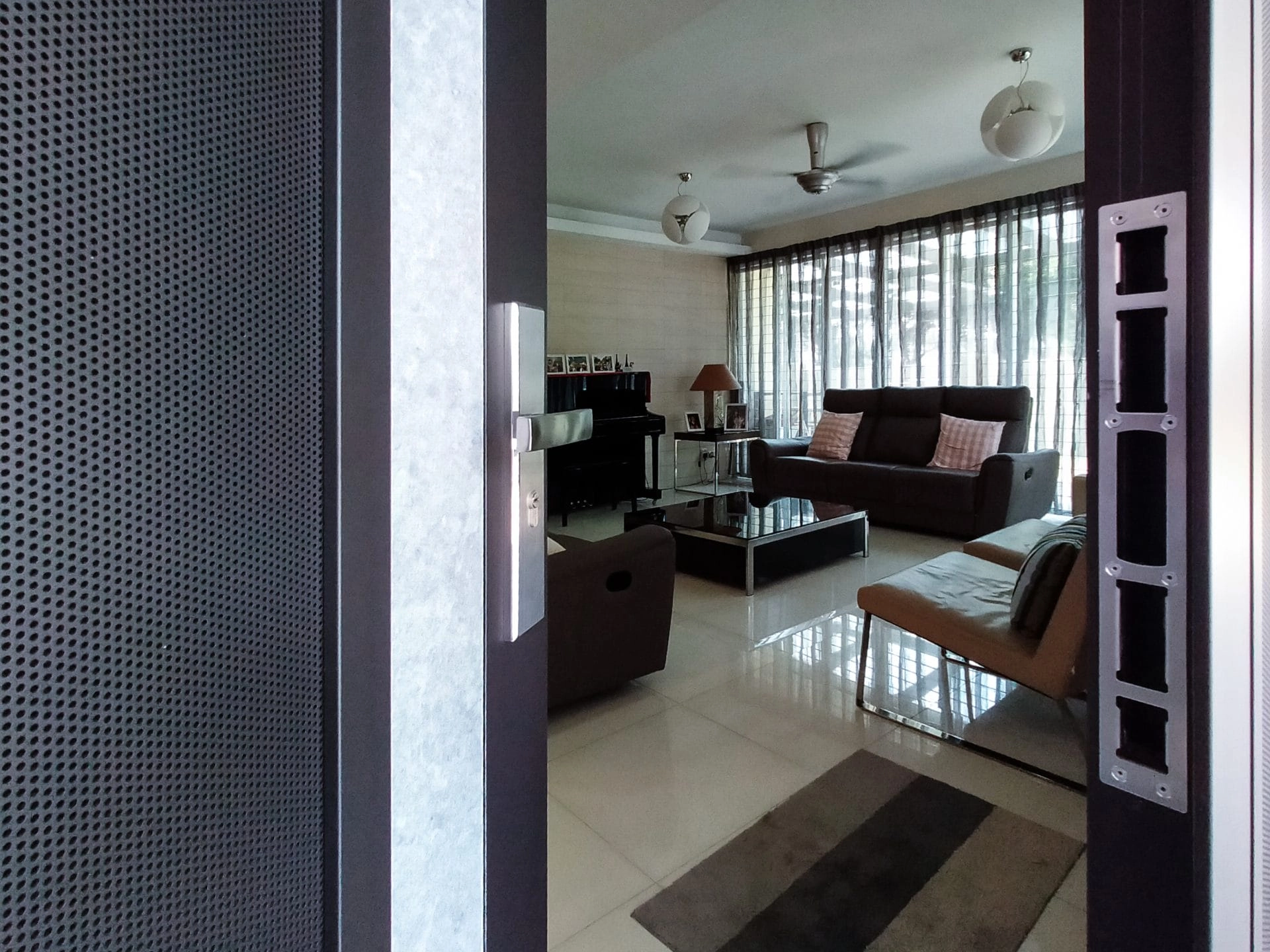 Security door Malaysia Aluminum door Luxury security door Delux security door price Aluminium security door Alutechdoor Security door design for home Best safety door Best security door malaysia Modern security door Security door design One and Half Door DT601C
