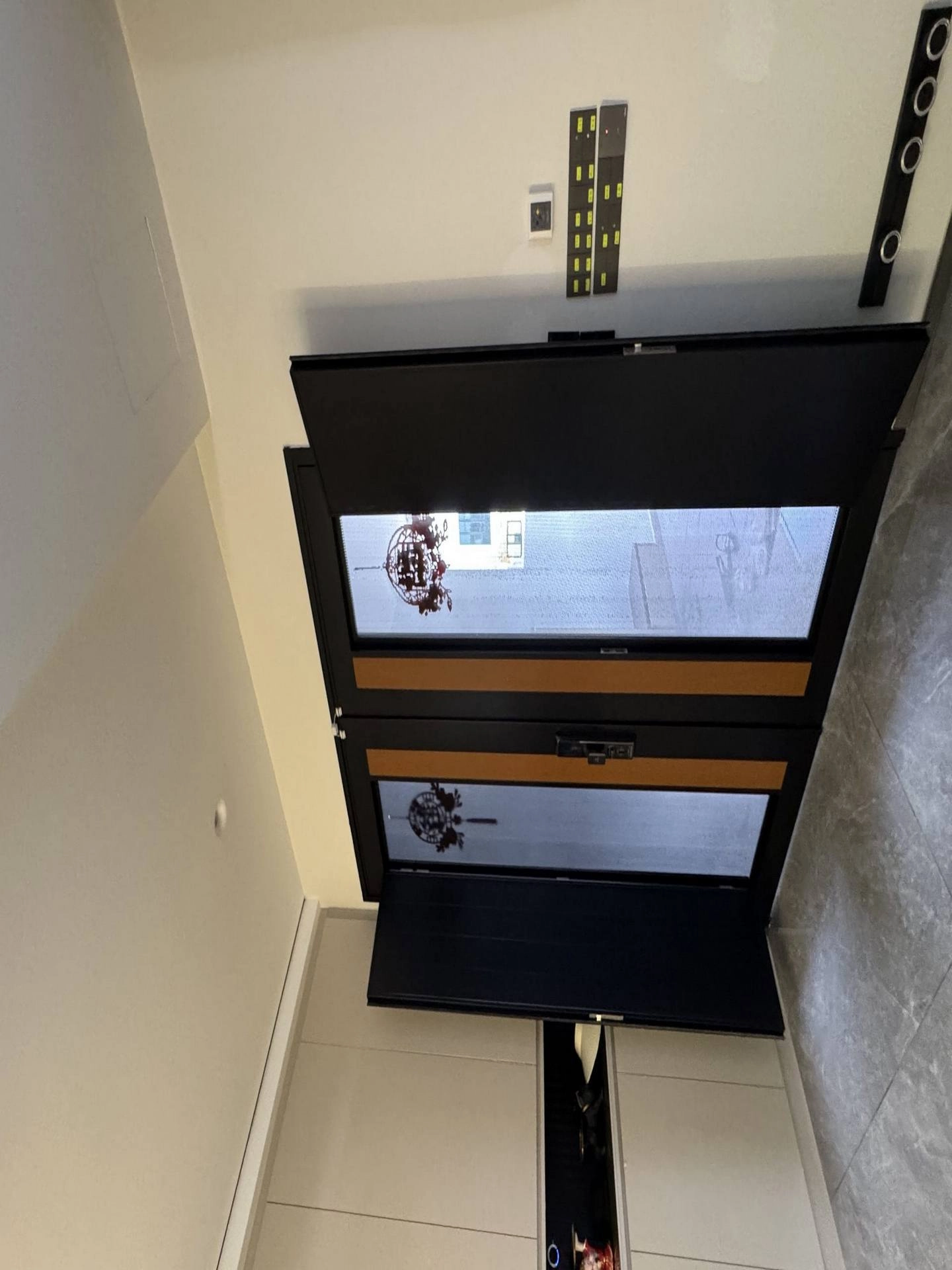 Security door Malaysia Aluminum door Luxury security door Delux security door price Aluminium security door Alutechdoor Security door design for home Best safety door Best security door malaysia Modern security door Security door design Safety door Malaysia Premium security door dt601