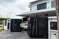 Trackless folding gate Trackless autogate Folding gate Malaysia Aluminium gate Malaysia Delux autogate Unigate Autogate Malaysia Unigate Malaysia Trackless gate Malaysia Aluminium gate supplier Malaysia Aluminium auto gate Autogate price Autogate system price Trackless autogate malaysia price Autogate malaysia price Aluminium gate suppliers grono 1