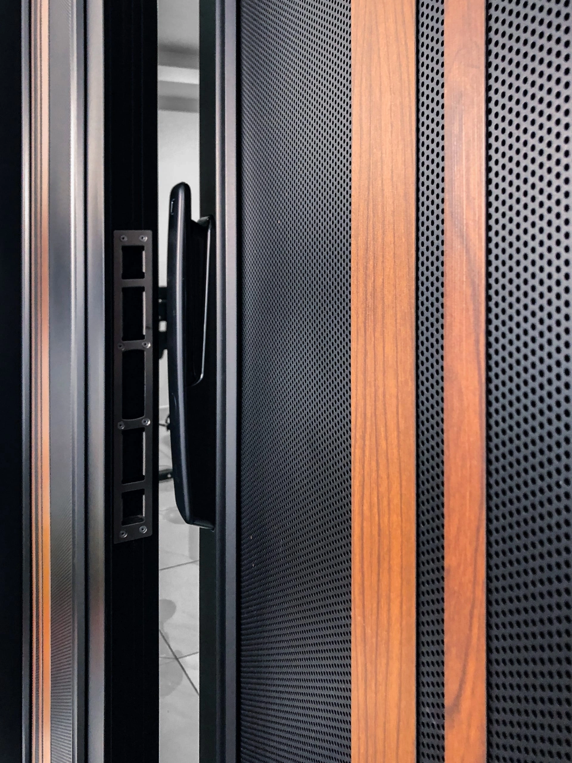 Security door Malaysia Aluminum door Luxury security door Delux security door price Aluminium security door Alutechdoor Security door design for home Best safety door Best security door malaysia Modern security door Security door design Safety door Malaysia Premium security door dt611