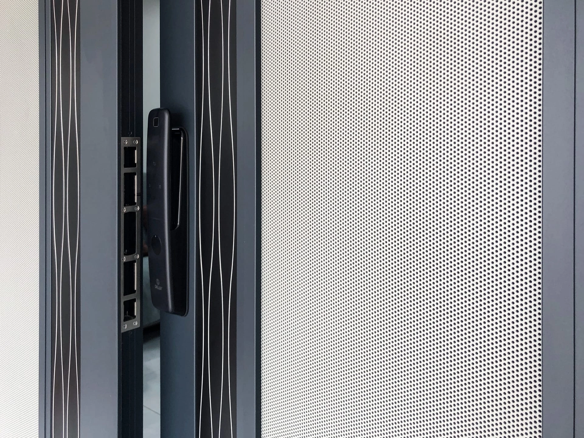 Security door Malaysia Aluminum door Luxury security door Delux security door price Aluminium security door Alutechdoor Security door design for home Best safety door Best security door malaysia Modern security door Security door design Safety door Malaysia Premium security door dt602