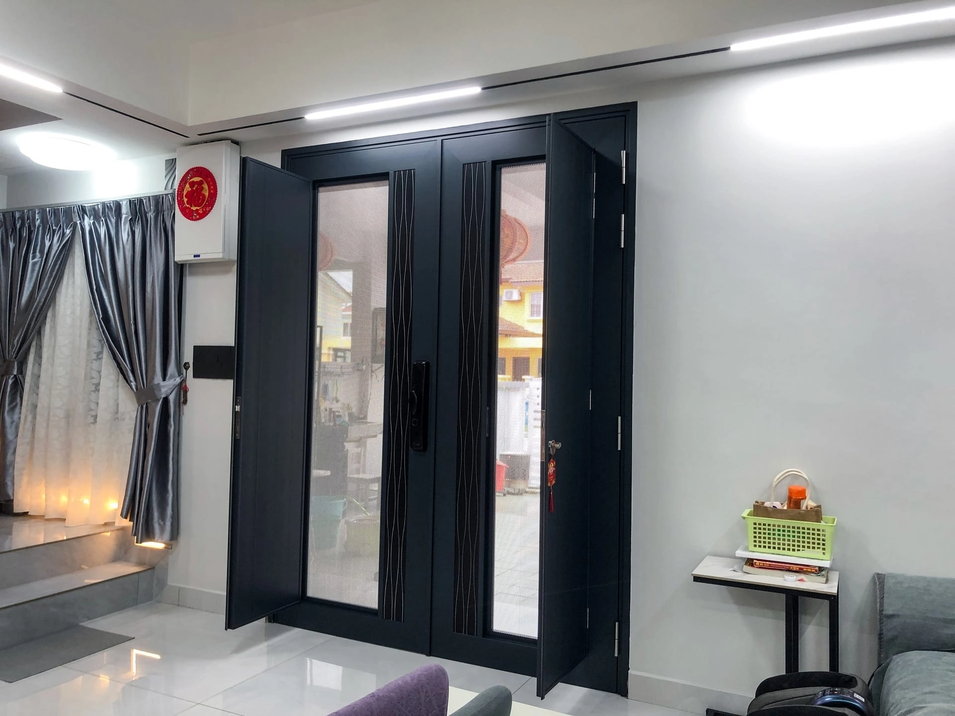 Security door Malaysia Aluminum door Luxury security door Delux security door price Aluminium security door Alutechdoor Security door design for home Best safety door Best security door malaysia Modern security door Security door design Safety door Malaysia Premium security door dt602