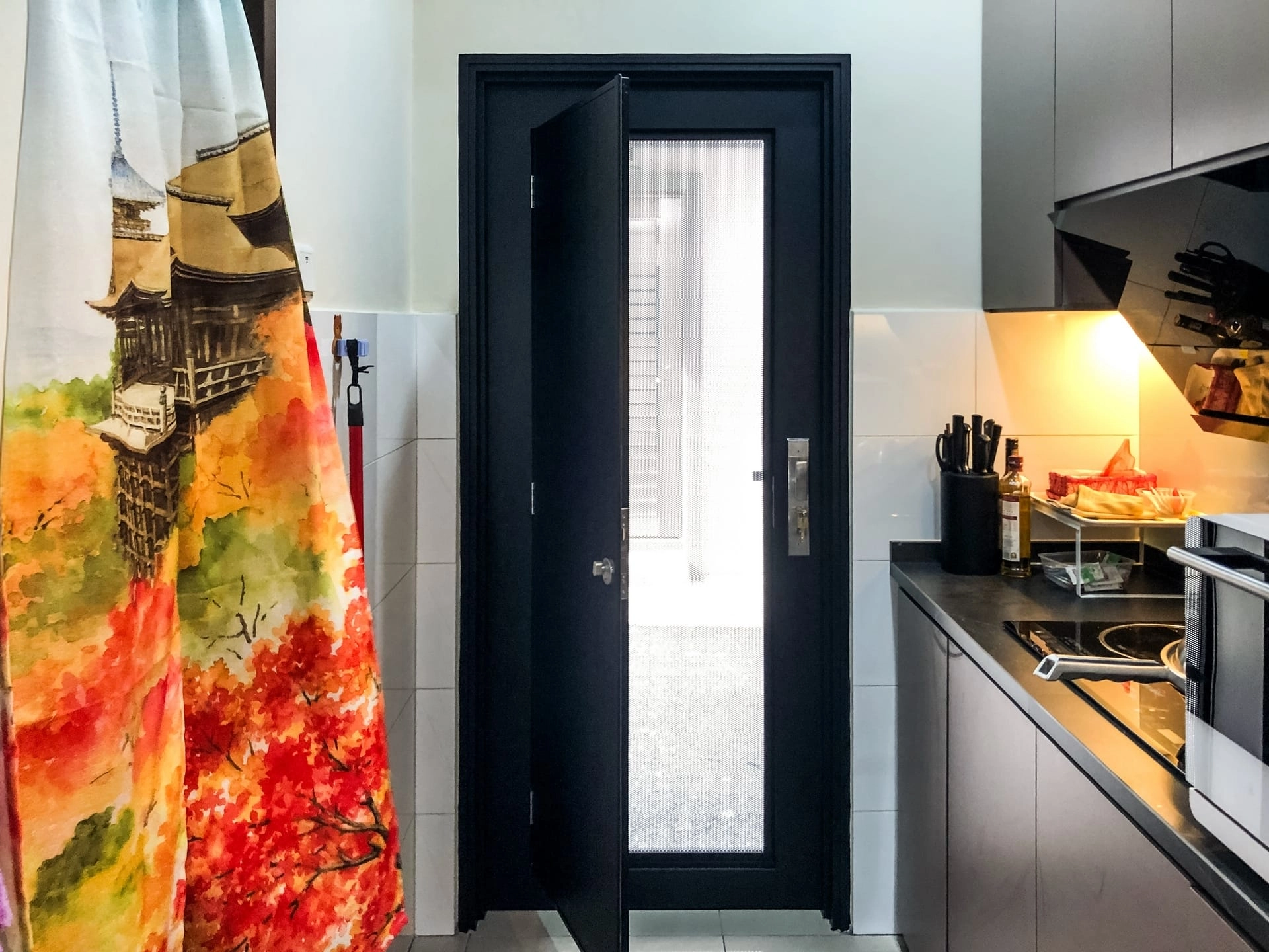 Security door Malaysia Aluminum door Luxury security door Delux security door price Aluminium security door Alutechdoor Security door design for home Best safety door Best security door malaysia Modern security door Security door design Safety door Malaysia Premium security door dt901