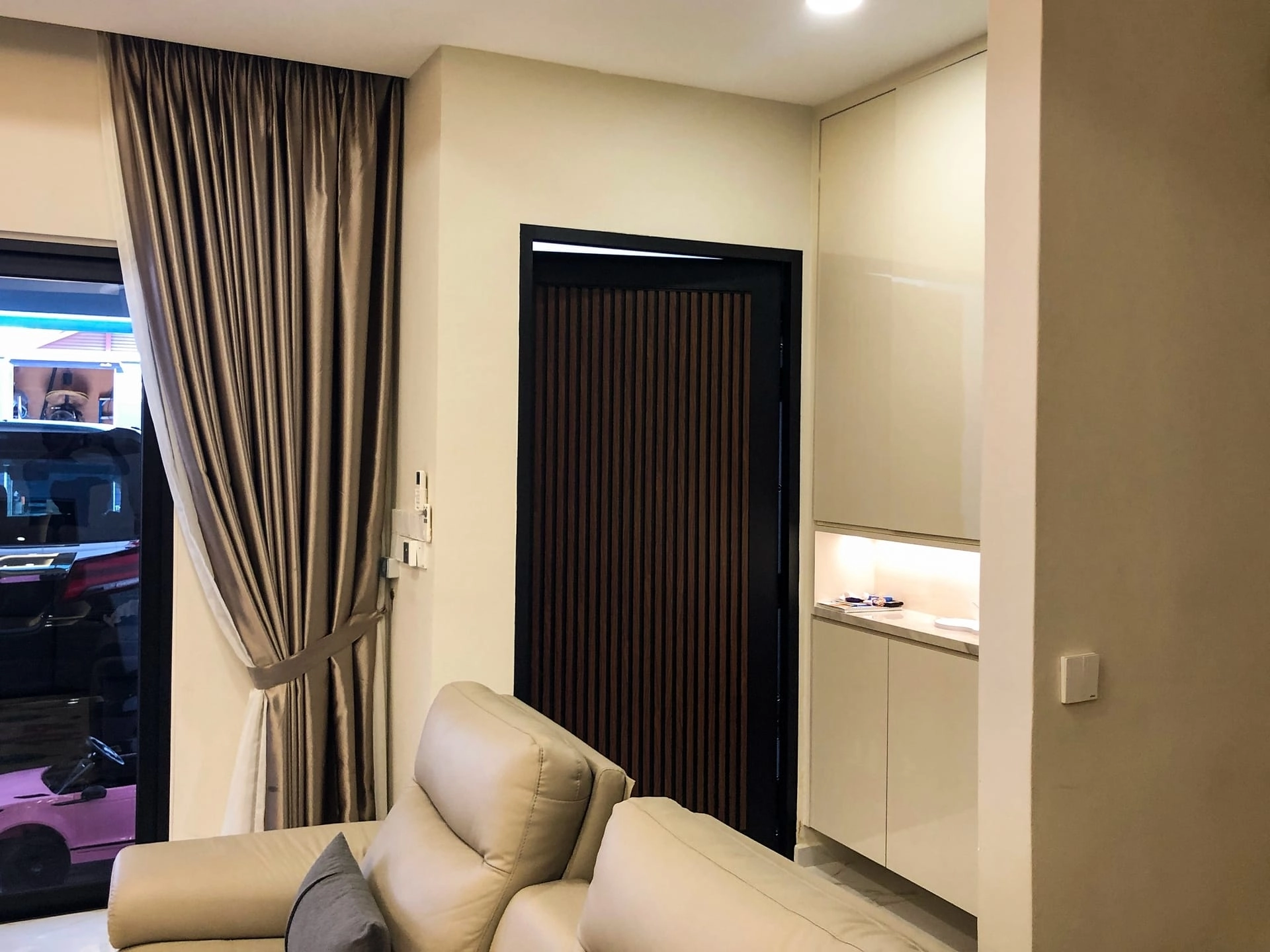 Security door Malaysia Aluminum door Luxury security door Delux security door price Aluminium security door Alutechdoor Security door design for home Best safety door Best security door malaysia Modern security door Security door design Safety door Malaysia Premium security door dt663