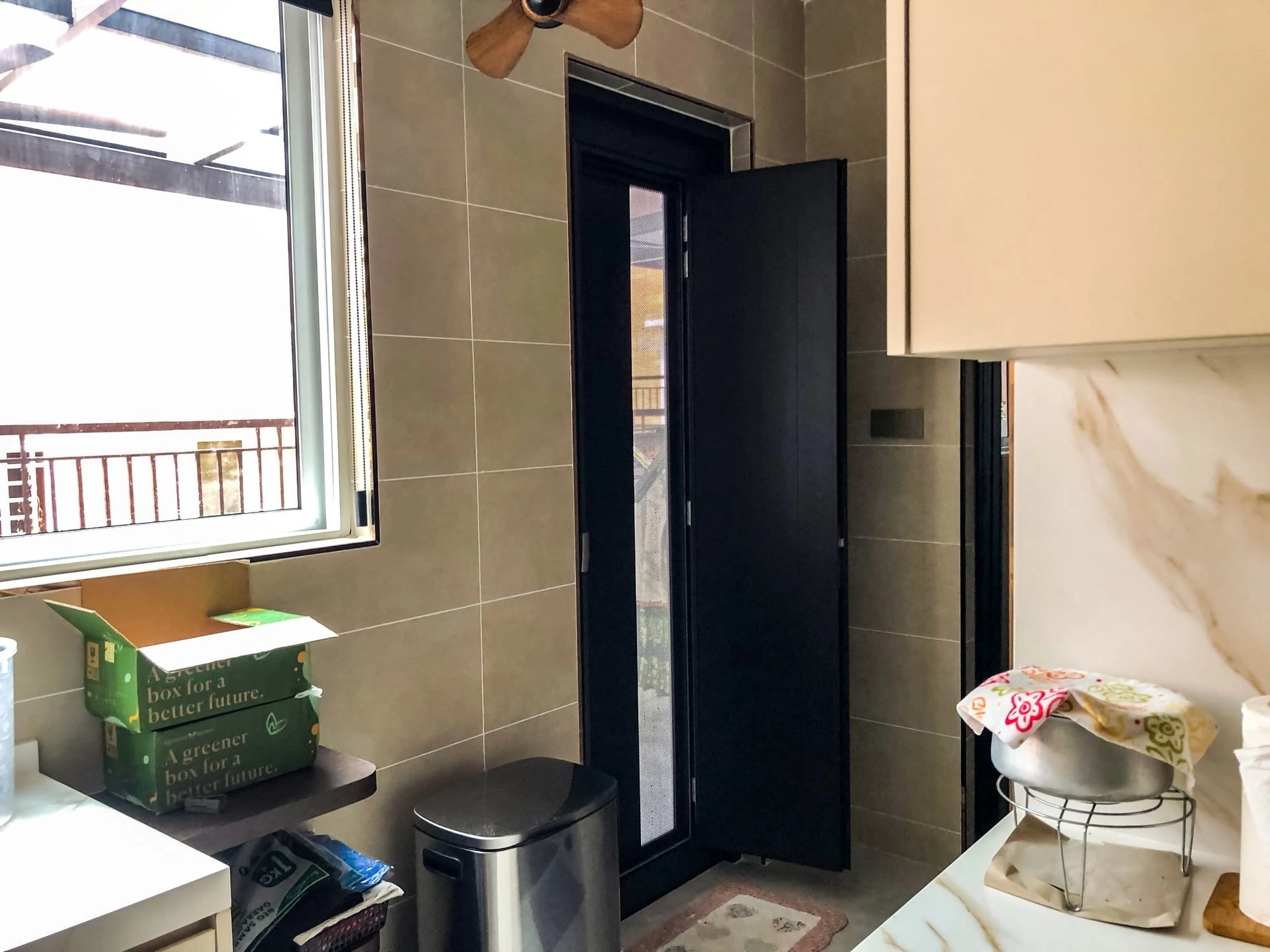 Security door Malaysia Aluminum door Luxury security door Delux security door price Aluminium security door Alutechdoor Security door design for home Best safety door Best security door malaysia Modern security door Security door design Safety door Malaysia Premium security door dt604