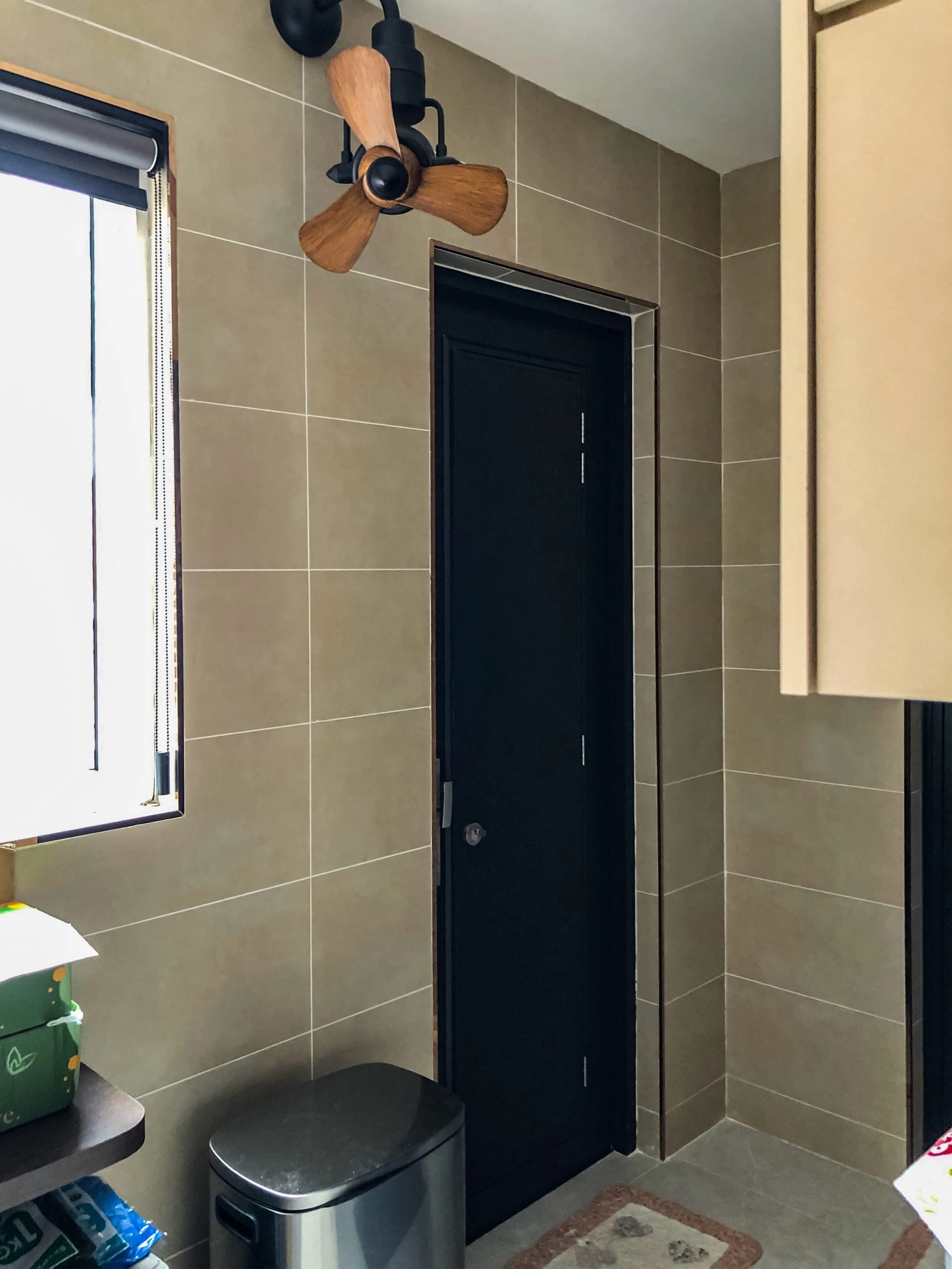 Security door Malaysia Aluminum door Luxury security door Delux security door price Aluminium security door Alutechdoor Security door design for home Best safety door Best security door malaysia Modern security door Security door design Safety door Malaysia Premium security door dt604