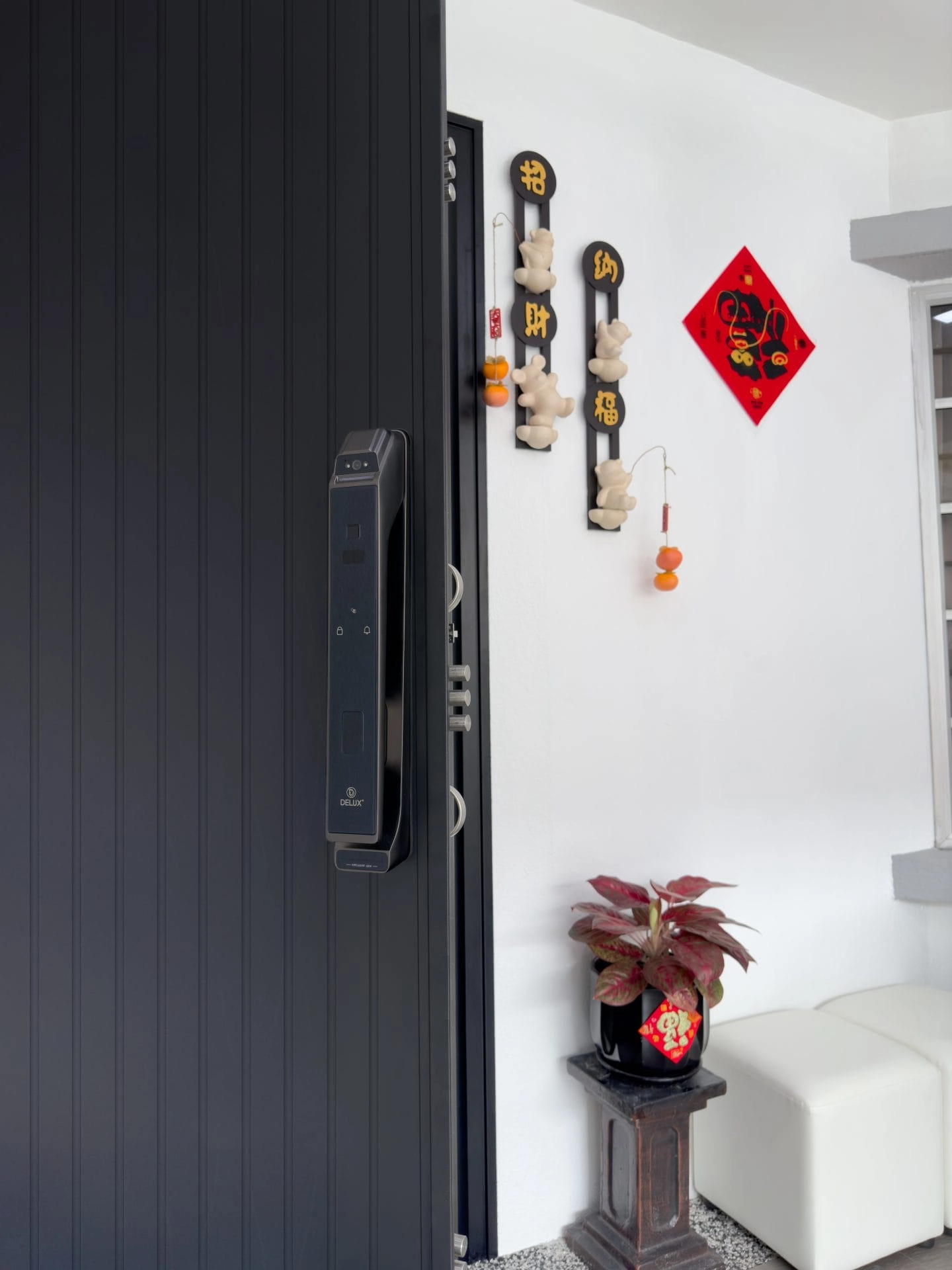 Security door Malaysia Aluminum door Luxury security door Delux security door price Aluminium security door Alutechdoor Security door design for home Best safety door Best security door malaysia Modern security door Security door design Single Door LX105