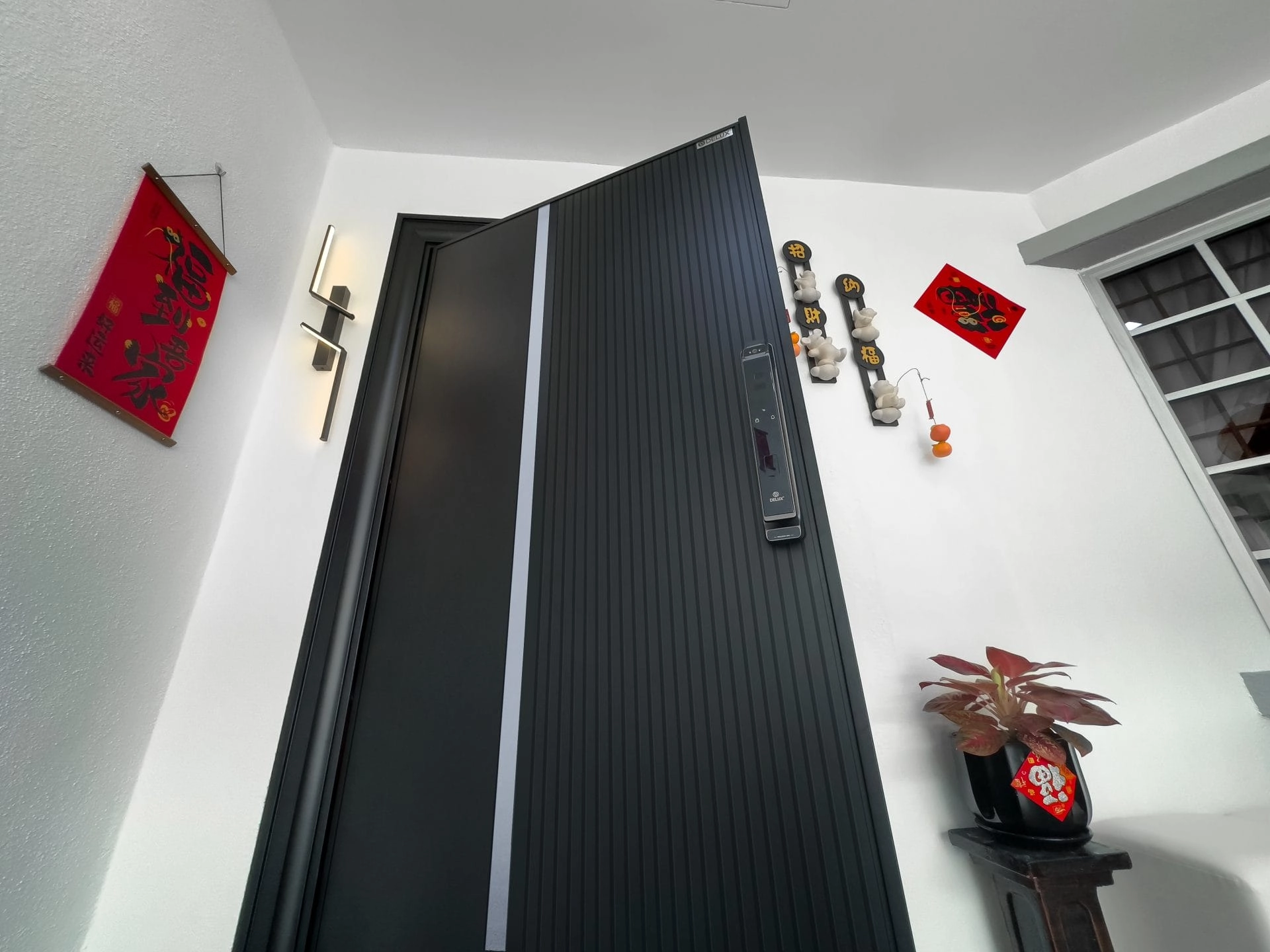 Security door Malaysia Aluminum door Luxury security door Delux security door price Aluminium security door Alutechdoor Security door design for home Best safety door Best security door malaysia Modern security door Security door design Single Door LX105