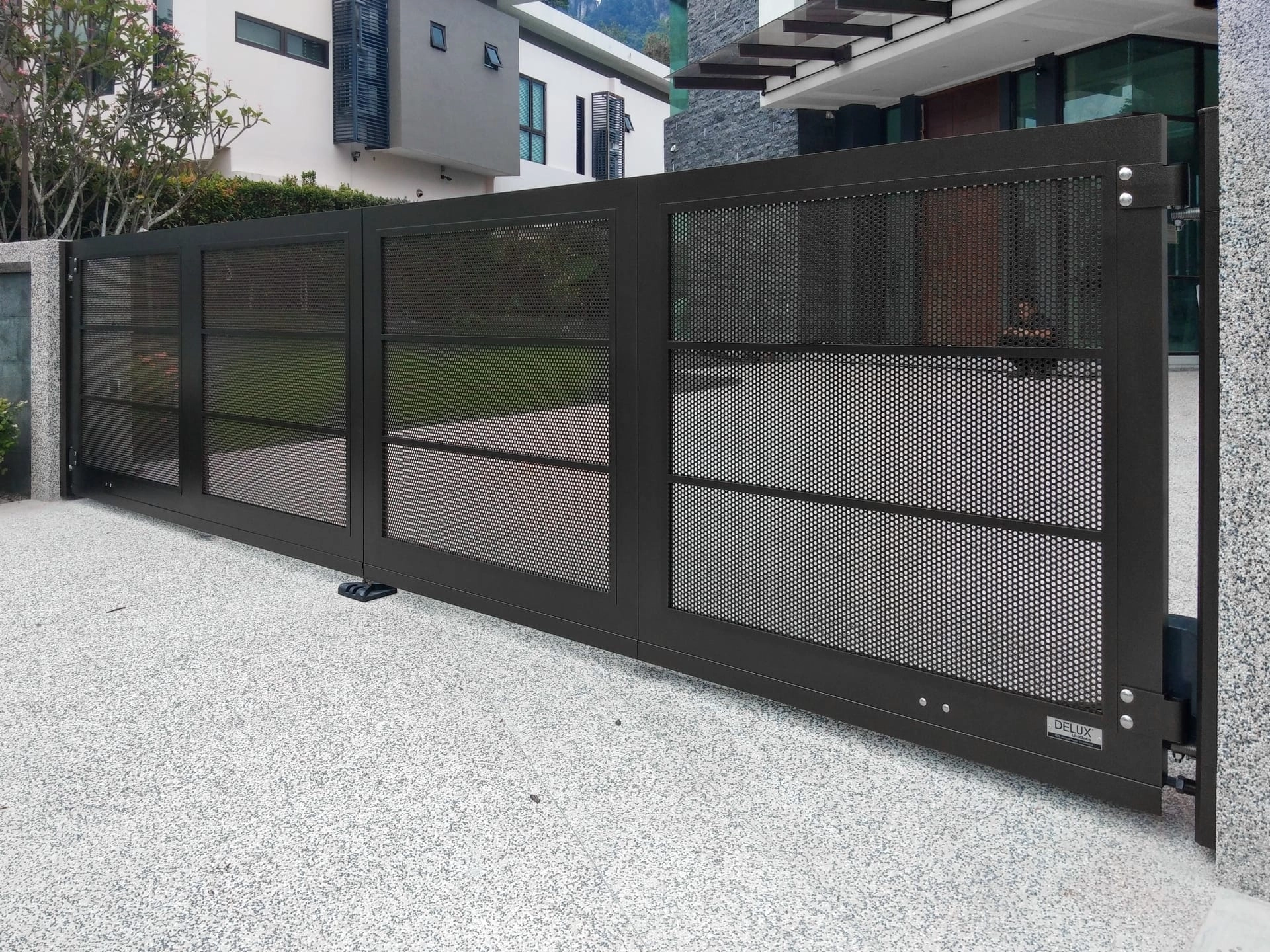 Trackless folding gate Trackless autogate Folding gate Malaysia Aluminium gate Malaysia Delux autogate Unigate Autogate Malaysia Unigate Malaysia Trackless gate Malaysia Aluminium gate supplier Malaysia Aluminium auto gate Autogate price Autogate system price Trackless autogate malaysia price Autogate malaysia price Aluminium gate suppliers x7