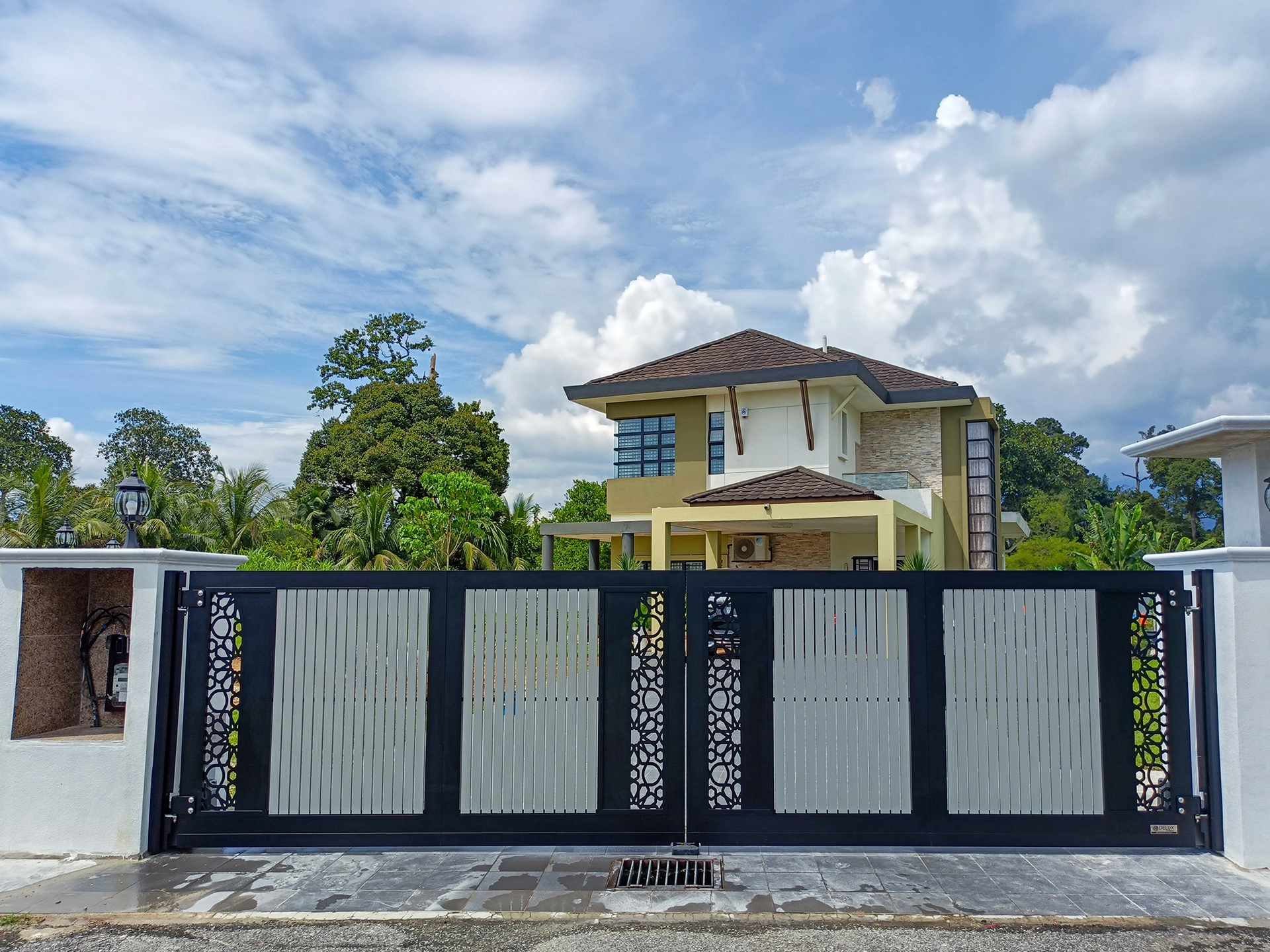 UniGate-Plus_MJ104_20ft-2in-x-5ft-4in_Jalan-Semarak-4,-Pekan-Batang-Kali-(1)