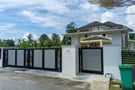 Trackless folding gate Trackless autogate Folding gate Malaysia Aluminium gate Malaysia Delux autogate Unigate Autogate Malaysia Unigate Malaysia Trackless gate Malaysia Aluminium gate supplier Malaysia Aluminium auto gate Autogate price Autogate system price Trackless autogate malaysia price Autogate malaysia price Aluminium gate suppliers mj104