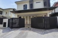 Trackless folding gate Trackless autogate Folding gate Malaysia Aluminium gate Malaysia Delux autogate Unigate Autogate Malaysia Unigate Malaysia Trackless gate Malaysia Aluminium gate supplier Malaysia Aluminium auto gate Autogate price Autogate system price Trackless autogate malaysia price Autogate malaysia price Aluminium gate suppliers grono 2