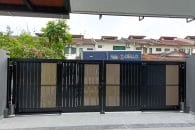 Trackless folding gate Trackless autogate Folding gate Malaysia Aluminium gate Malaysia Delux autogate Unigate Autogate Malaysia Unigate Malaysia Trackless gate Malaysia Aluminium gate supplier Malaysia Aluminium auto gate Autogate price Autogate system price Trackless autogate malaysia price Autogate malaysia price Aluminium gate suppliers Pine 6B