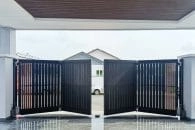 Trackless folding gate Trackless autogate Folding gate Malaysia Aluminium gate Malaysia Delux autogate Unigate Autogate Malaysia Unigate Malaysia Trackless gate Malaysia Aluminium gate supplier Malaysia Aluminium auto gate Autogate price Autogate system price Trackless autogate malaysia price Autogate malaysia price Aluminium gate suppliers Pine 7