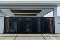 Trackless folding gate Trackless autogate Folding gate Malaysia Aluminium gate Malaysia Delux autogate Unigate Autogate Malaysia Unigate Malaysia Trackless gate Malaysia Aluminium gate supplier Malaysia Aluminium auto gate Autogate price Autogate system price Trackless autogate malaysia price Autogate malaysia price Aluminium gate suppliers Pine 7