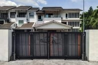 Trackless folding gate Trackless autogate Folding gate Malaysia Aluminium gate Malaysia Delux autogate Unigate Autogate Malaysia Unigate Malaysia Trackless gate Malaysia Aluminium gate supplier Malaysia Aluminium auto gate Autogate price Autogate system price Trackless autogate malaysia price Autogate malaysia price Aluminium gate suppliers X27