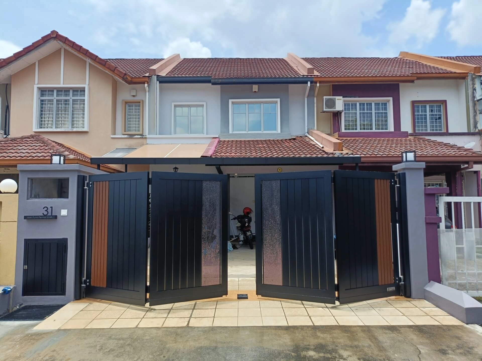 Image gallery marquee