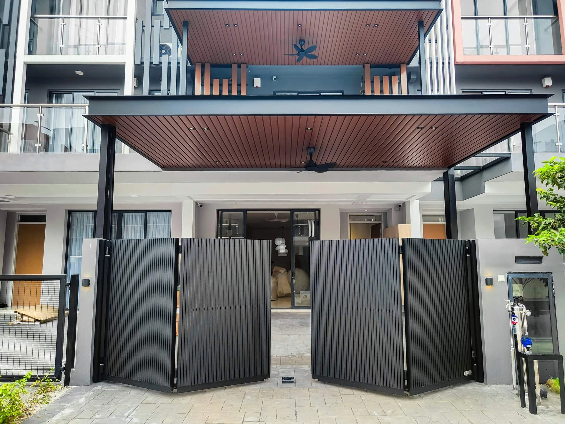 Image gallery marquee