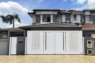 UniGate-Pro_GX104-(Customize)_18ft-6in-x-7ft-9in_Shah--Alam--(2) Trackless folding gate Trackless autogate Folding gate Malaysia Aluminium gate Malaysia Delux autogate Unigate Autogate Malaysia Unigate Malaysia Trackless gate Malaysia Aluminium gate supplier Malaysia Aluminium auto gate Autogate price Autogate system price Trackless autogate malaysia price Autogate malaysia price Aluminium gate suppliers LINO