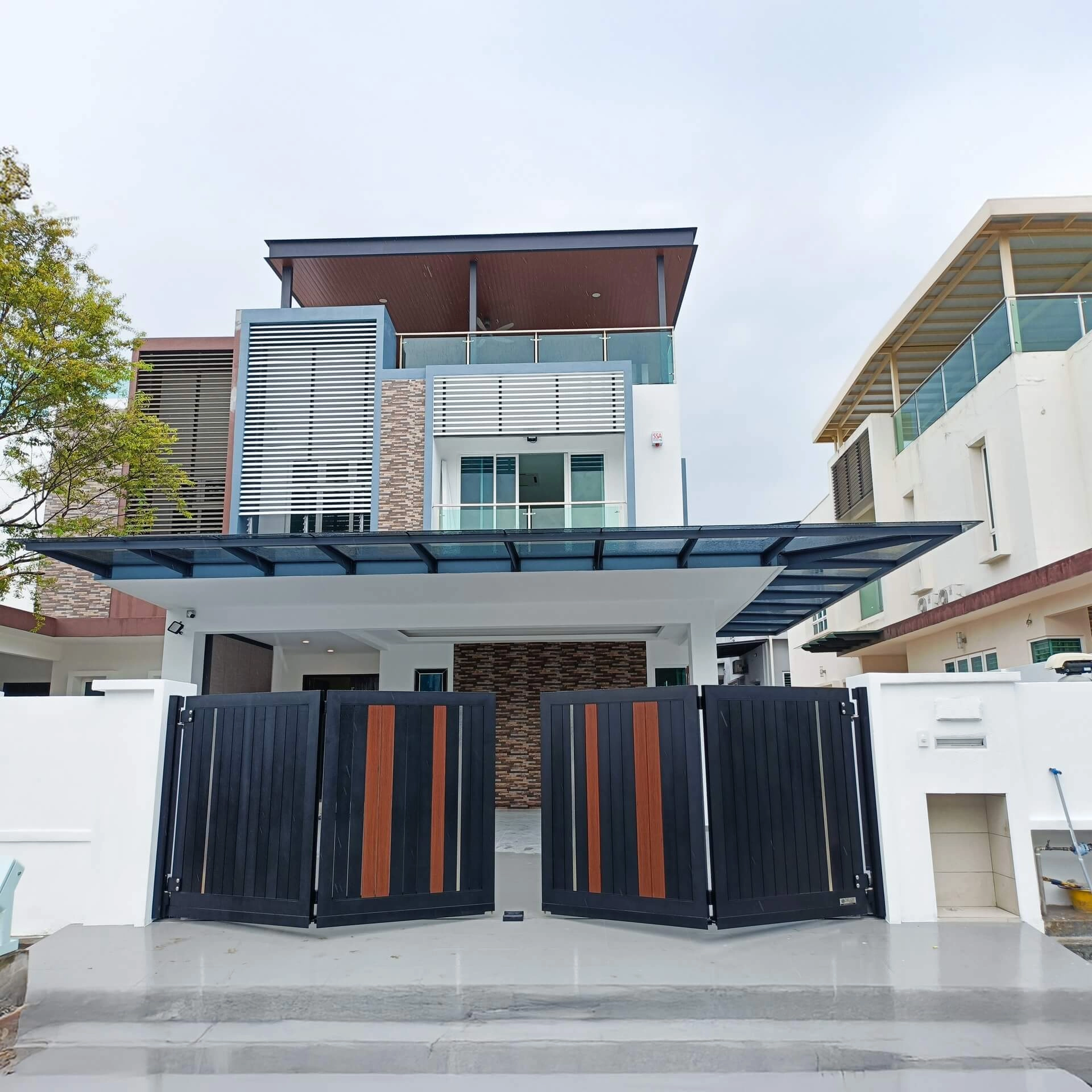 Image gallery marquee