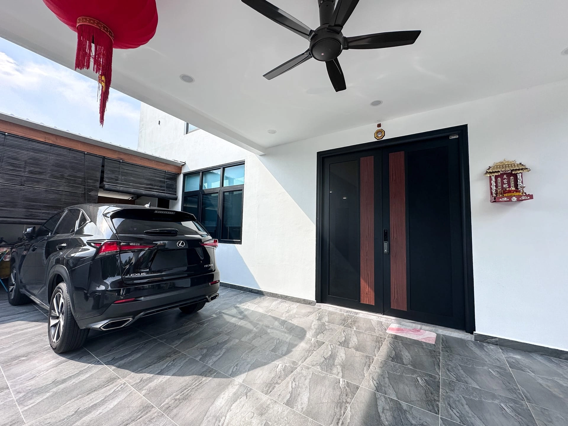 Trackless folding gate Trackless autogate Folding gate Malaysia Aluminium gate Malaysia Delux autogate Unigate Autogate Malaysia Unigate Malaysia Trackless gate Malaysia Aluminium gate supplier Malaysia Aluminium auto gate Autogate price Autogate system price Trackless autogate malaysia price Autogate malaysia price Aluminium gate suppliers