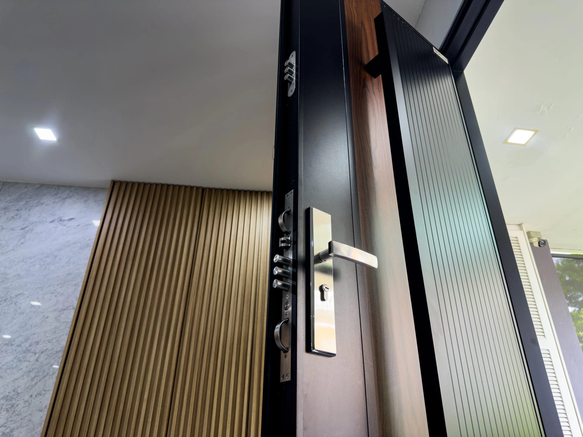 Trackless folding gate Trackless autogate Folding gate Malaysia Aluminium gate Malaysia Delux autogate Unigate Autogate Malaysia Unigate Malaysia Trackless gate Malaysia Aluminium gate supplier Malaysia Aluminium auto gate Autogate price Autogate system price Trackless autogate malaysia price Autogate malaysia price Aluminium gate suppliers