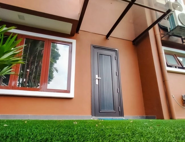 Security door Malaysia Aluminum door Luxury security door Delux security door price Aluminium security door Alutechdoor Security door design for home Best safety door Best security door malaysia Modern security door Security door design Single Door DT608