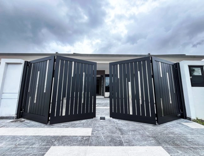 UniGate-Plus_X-Line-1_15ft-x-6ft_Johor-(5)