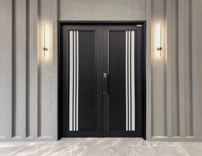 Security door Malaysia Aluminum door Luxury security door Delux security door price Aluminium security door Alutechdoor Security door design for home Best safety door Best security door malaysia Modern security door Security door design Double Door DT903C