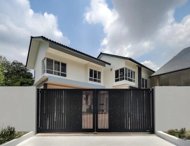 Trackless folding gate Trackless autogate Folding gate Malaysia Aluminium gate Malaysia Delux autogate Unigate Autogate Malaysia Unigate Malaysia Trackless gate Malaysia Aluminium gate supplier Malaysia Aluminium auto gate Autogate price Autogate system price Trackless autogate malaysia price Autogate malaysia price Aluminium gate suppliers starry