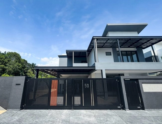 Trackless folding gate Trackless autogate Folding gate Malaysia Aluminium gate Malaysia Delux autogate Unigate Autogate Malaysia Unigate Malaysia Trackless gate Malaysia Aluminium gate supplier Malaysia Aluminium auto gate Autogate price Autogate system price Trackless autogate malaysia price Autogate malaysia price Aluminium gate suppliers Linex 3