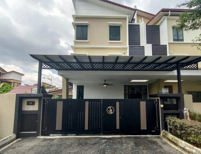 Trackless folding gate Trackless autogate Folding gate Malaysia Aluminium gate Malaysia Delux autogate Unigate Autogate Malaysia Unigate Malaysia Trackless gate Malaysia Aluminium gate supplier Malaysia Aluminium auto gate Autogate price Autogate system price Trackless autogate malaysia price Autogate malaysia price Aluminium gate suppliers elite 3