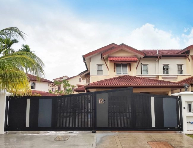 Trackless folding gate Trackless autogate Folding gate Malaysia Aluminium gate Malaysia Delux autogate Unigate Autogate Malaysia Unigate Malaysia Trackless gate Malaysia Aluminium gate supplier Malaysia Aluminium auto gate Autogate price Autogate system price Trackless autogate malaysia price Autogate malaysia price Aluminium gate suppliers sharperr 1