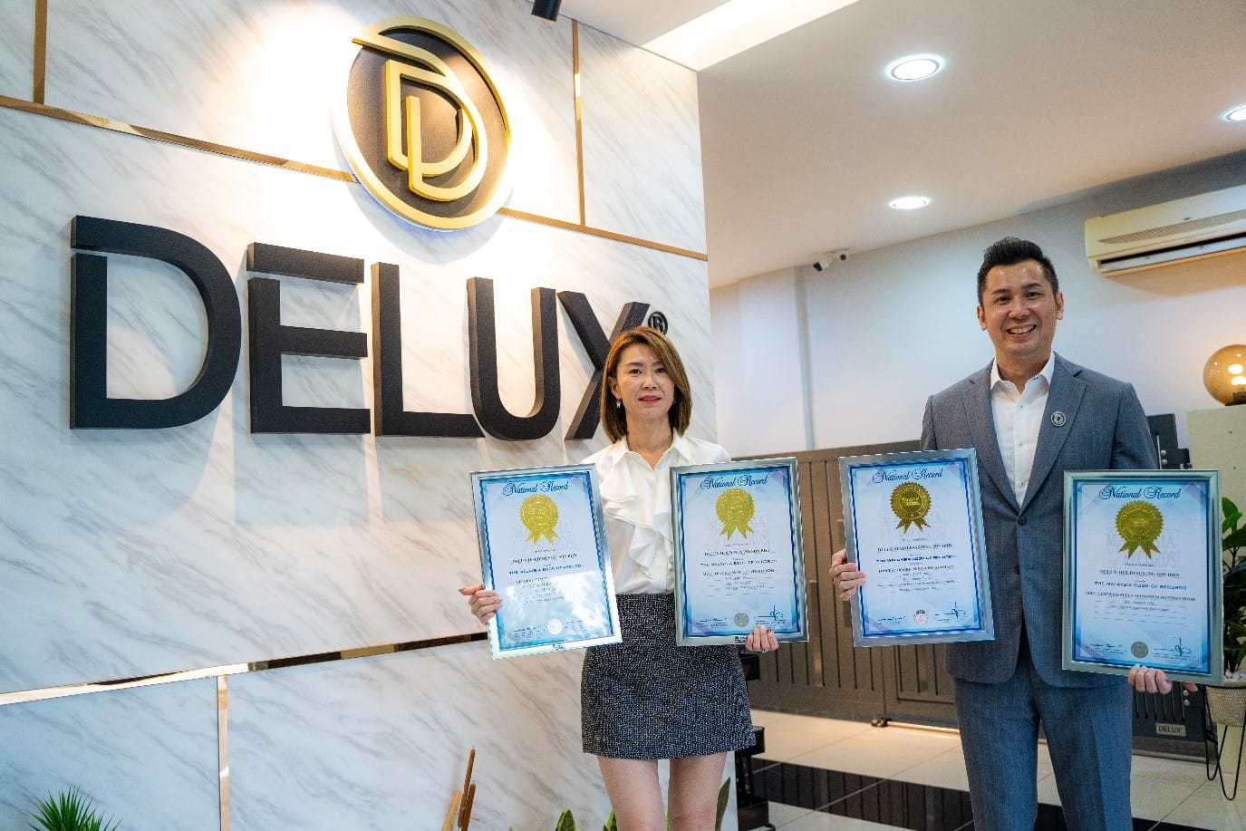 DELUX has earned three more Malaysia Book of Records, Delux