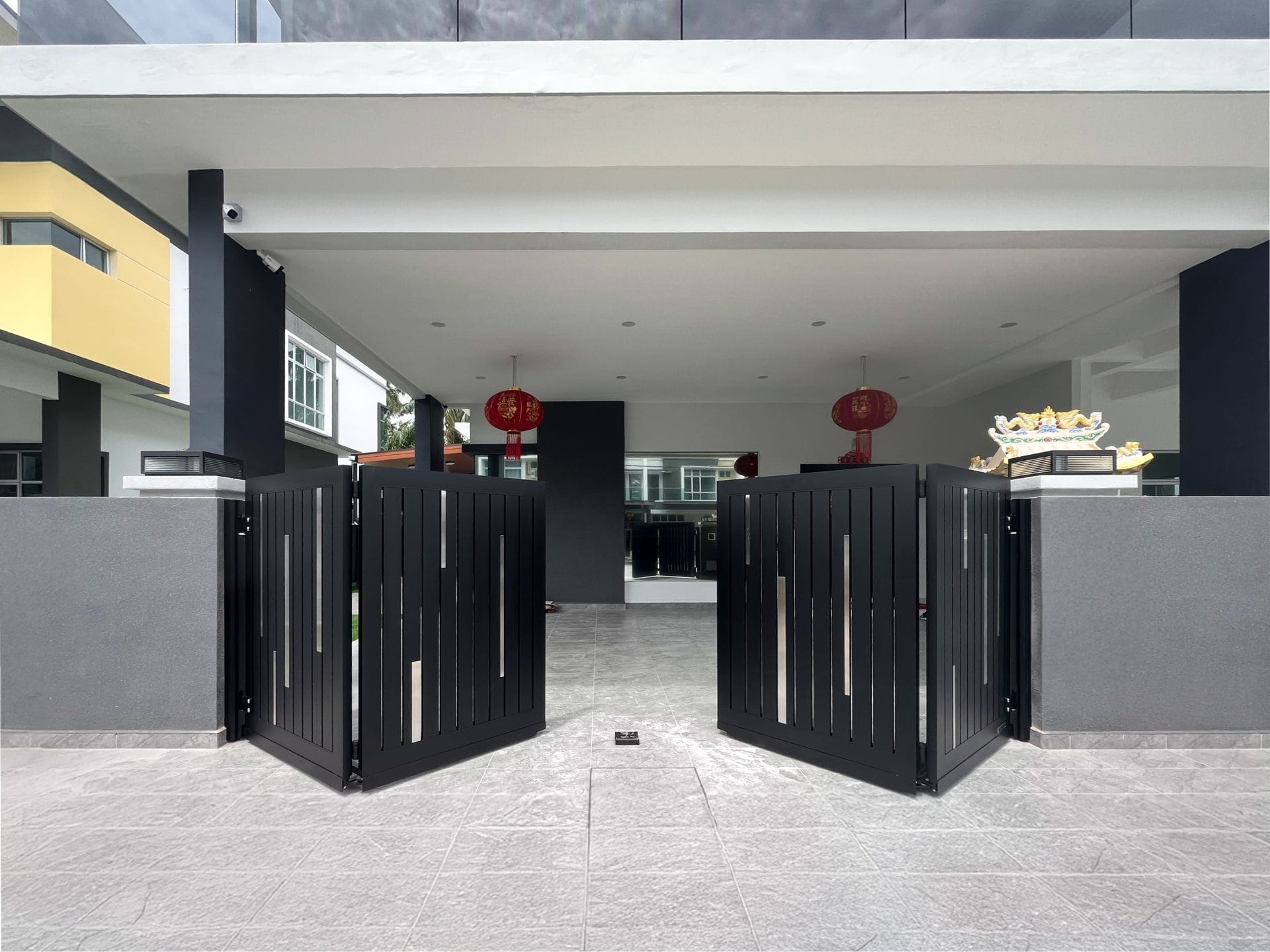 Trackless folding gate Trackless autogate Folding gate Malaysia Aluminium gate Malaysia Delux autogate Unigate Autogate Malaysia Unigate Malaysia Trackless gate Malaysia Aluminium gate supplier Malaysia Aluminium auto gate Autogate price Autogate system price Trackless autogate malaysia price Autogate malaysia price Aluminium gate suppliers x-line 1