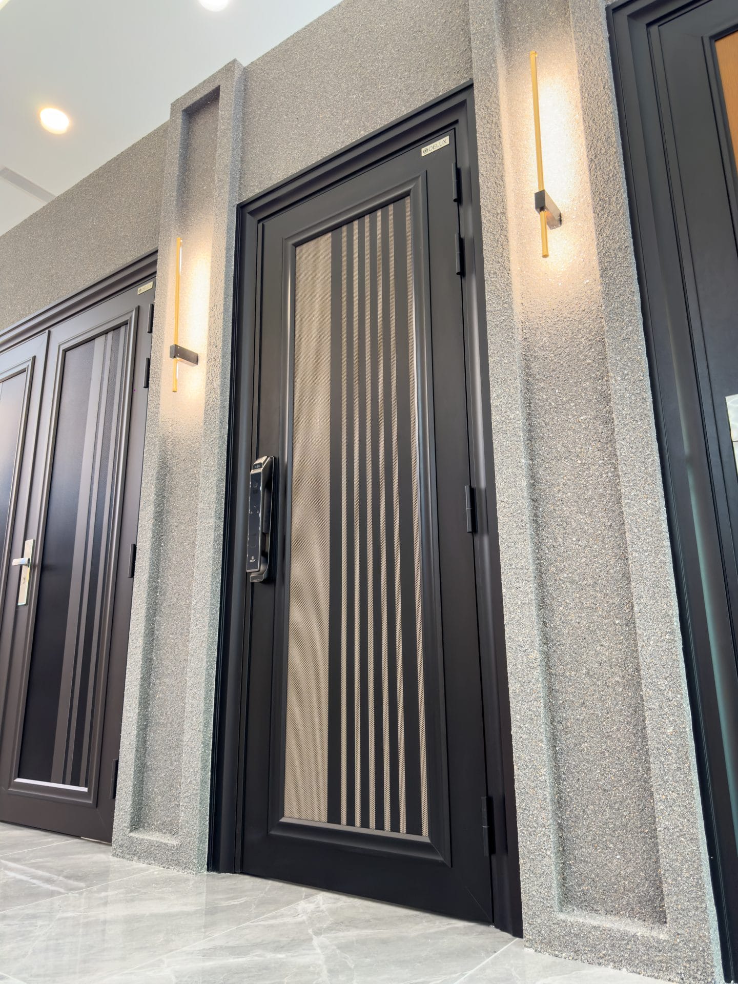 Security door Malaysia Aluminum door Luxury security door Delux security door price Aluminium security door Alutechdoor Security door design for home Best safety door Best security door malaysia Modern security door Security door design Single Door DT608