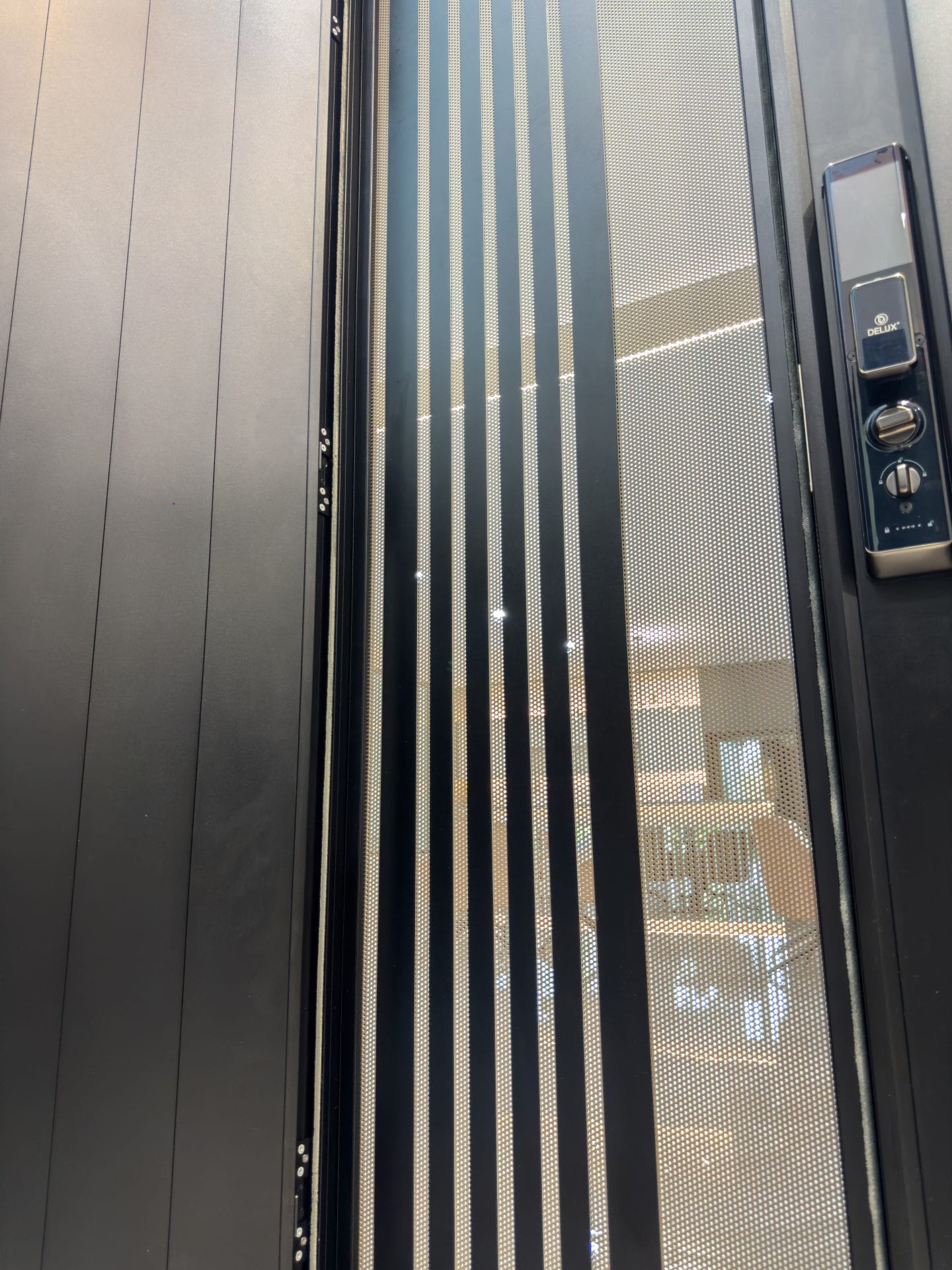 Security door Malaysia Aluminum door Luxury security door Delux security door price Aluminium security door Alutechdoor Security door design for home Best safety door Best security door malaysia Modern security door Security door design Single Door DT608