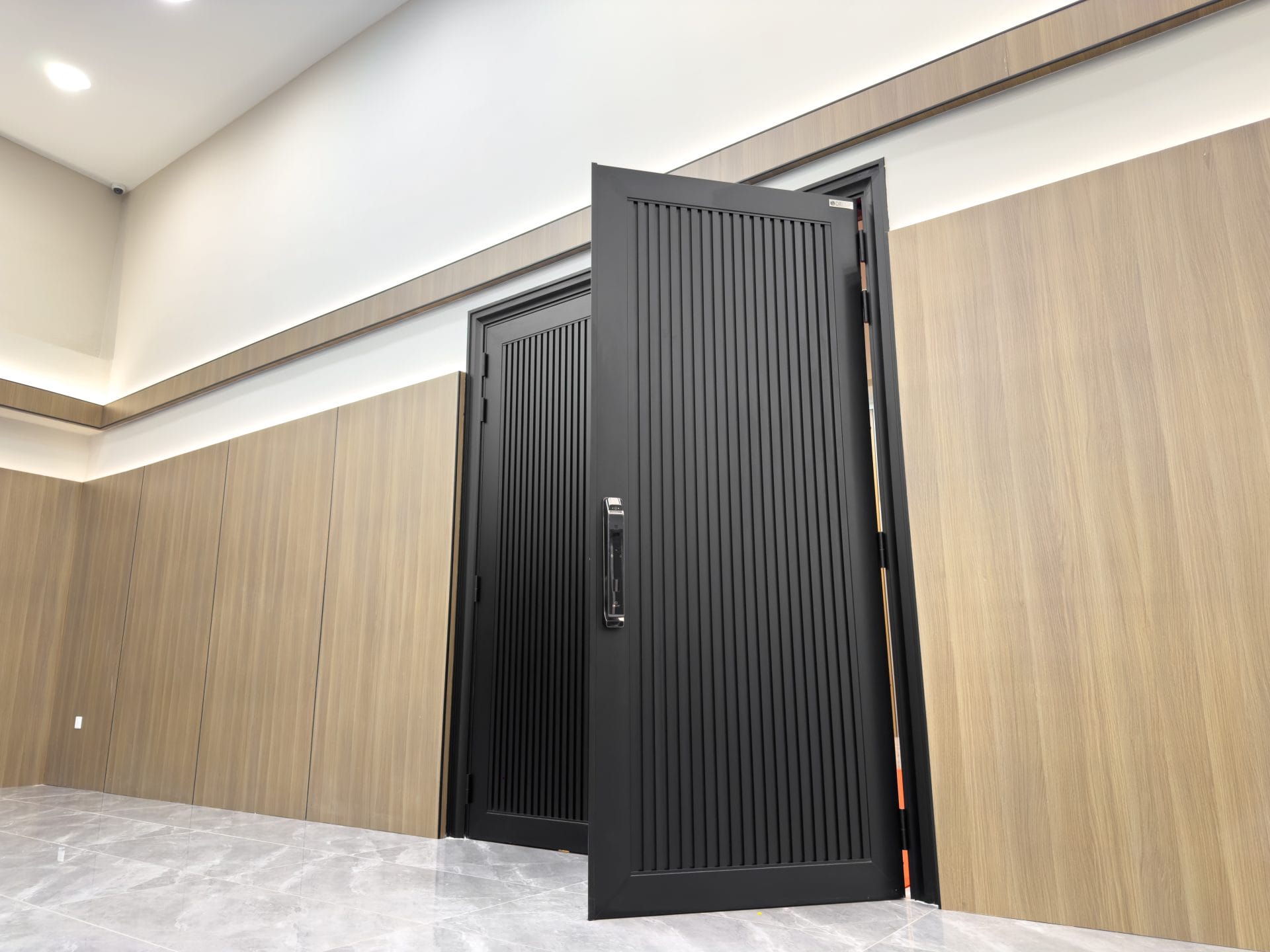 Security door Malaysia Aluminum door Luxury security door Delux security door price Aluminium security door Alutechdoor Security door design for home Best safety door Best security door malaysia Modern security door Security door design Double Door DT612P