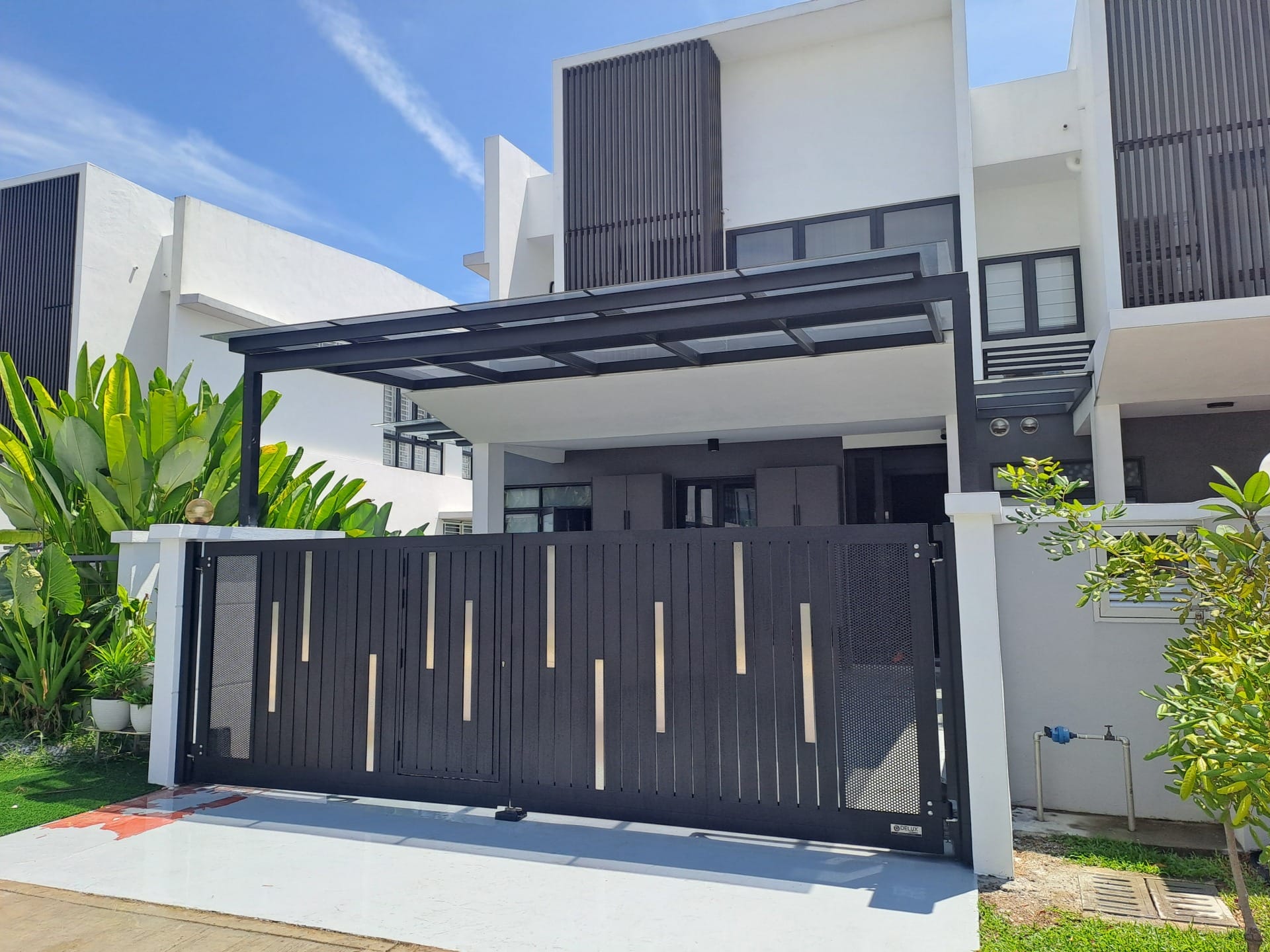 UniGate Plus_Classline 301_17ft 2in x 5ft 7in_Shah Alam, Selnagor (11)