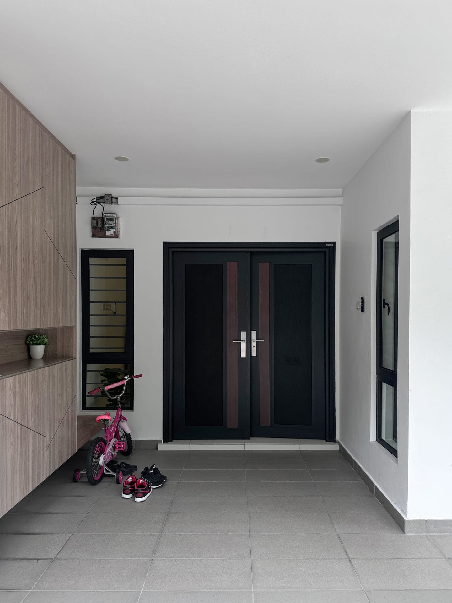 AlutechDoor Double Door DT601W