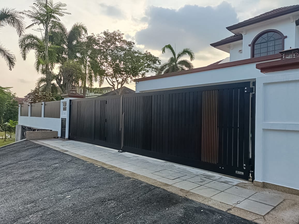 UniGate Pro Lustre 2 trackless autogate royal collection